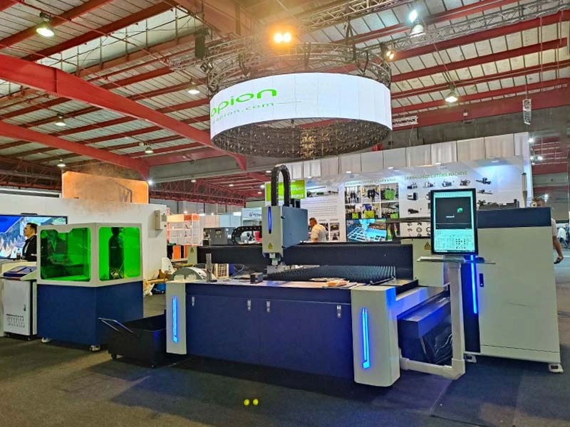 أفريقيا-المعرض.1