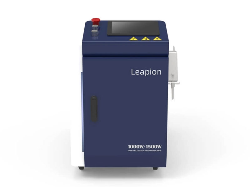 تأثير تشطيب السطح على اللحام بالليزر: تحقيق جودة اللحام المثلى